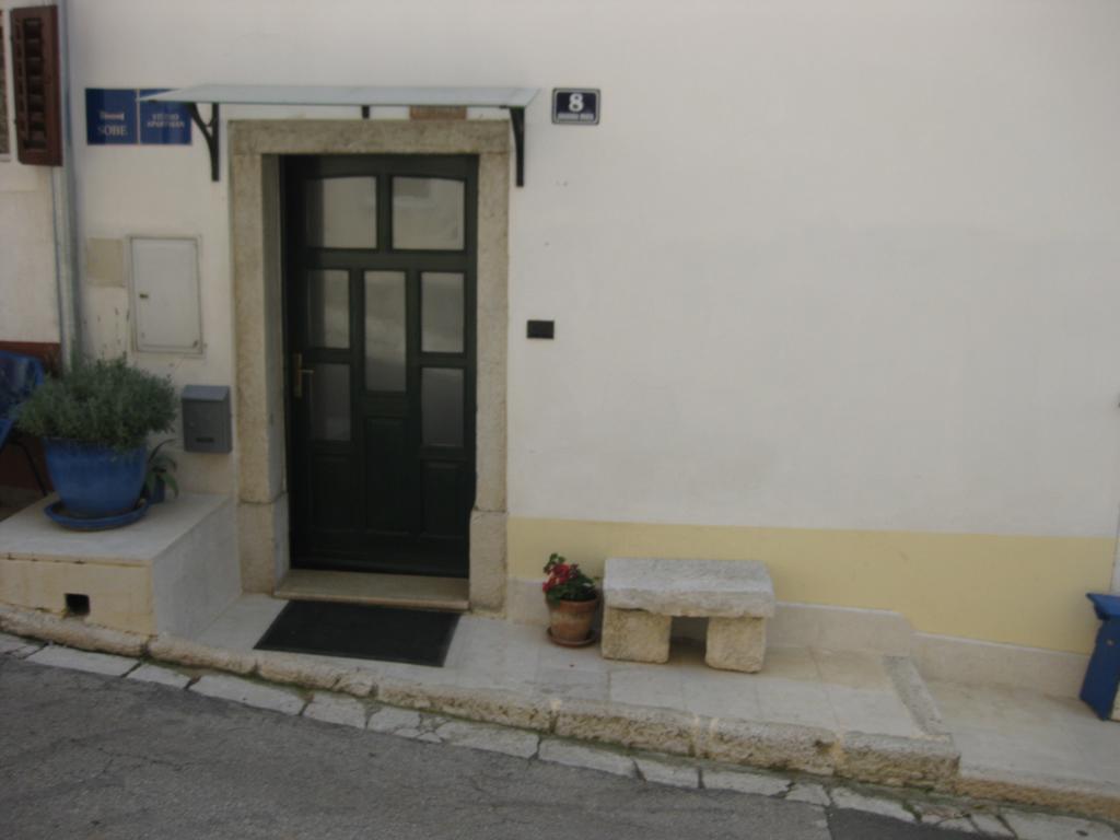 Apartment Roby 브르사르 객실 사진